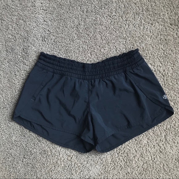 lululemon athletica Pants - Rare Lululemon Wet Dry Warm Shorts Sz 6 In Black